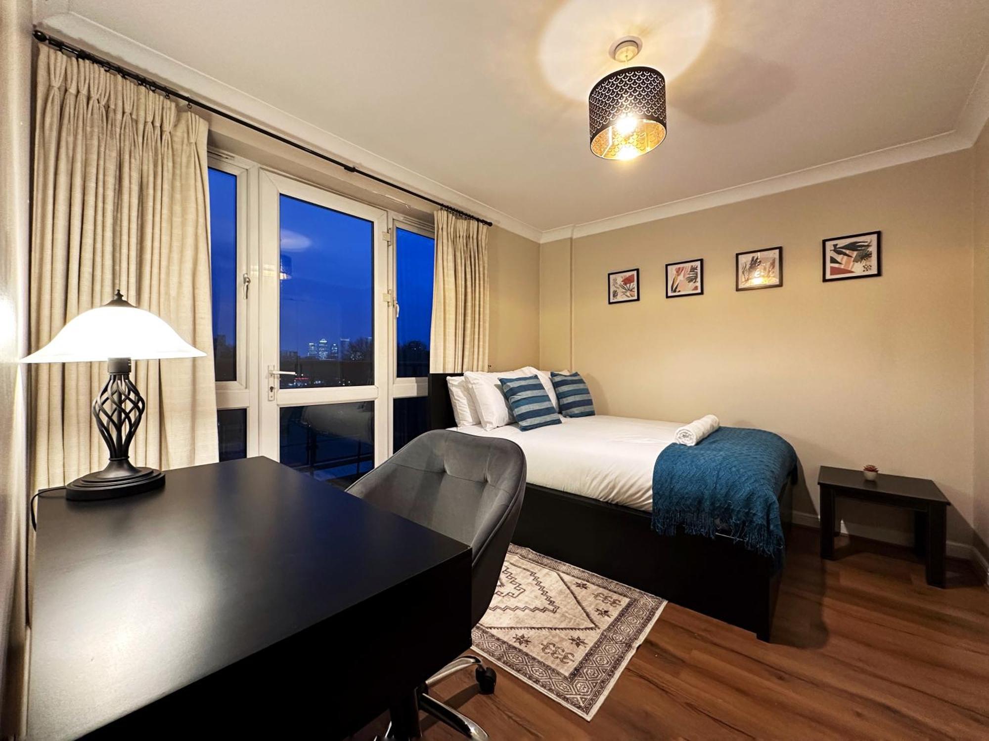 Appartamento Mia Place In Tower Hill, 2 Double Beds, Max 4 People, Free Parking Available Upon Request, Great Location *