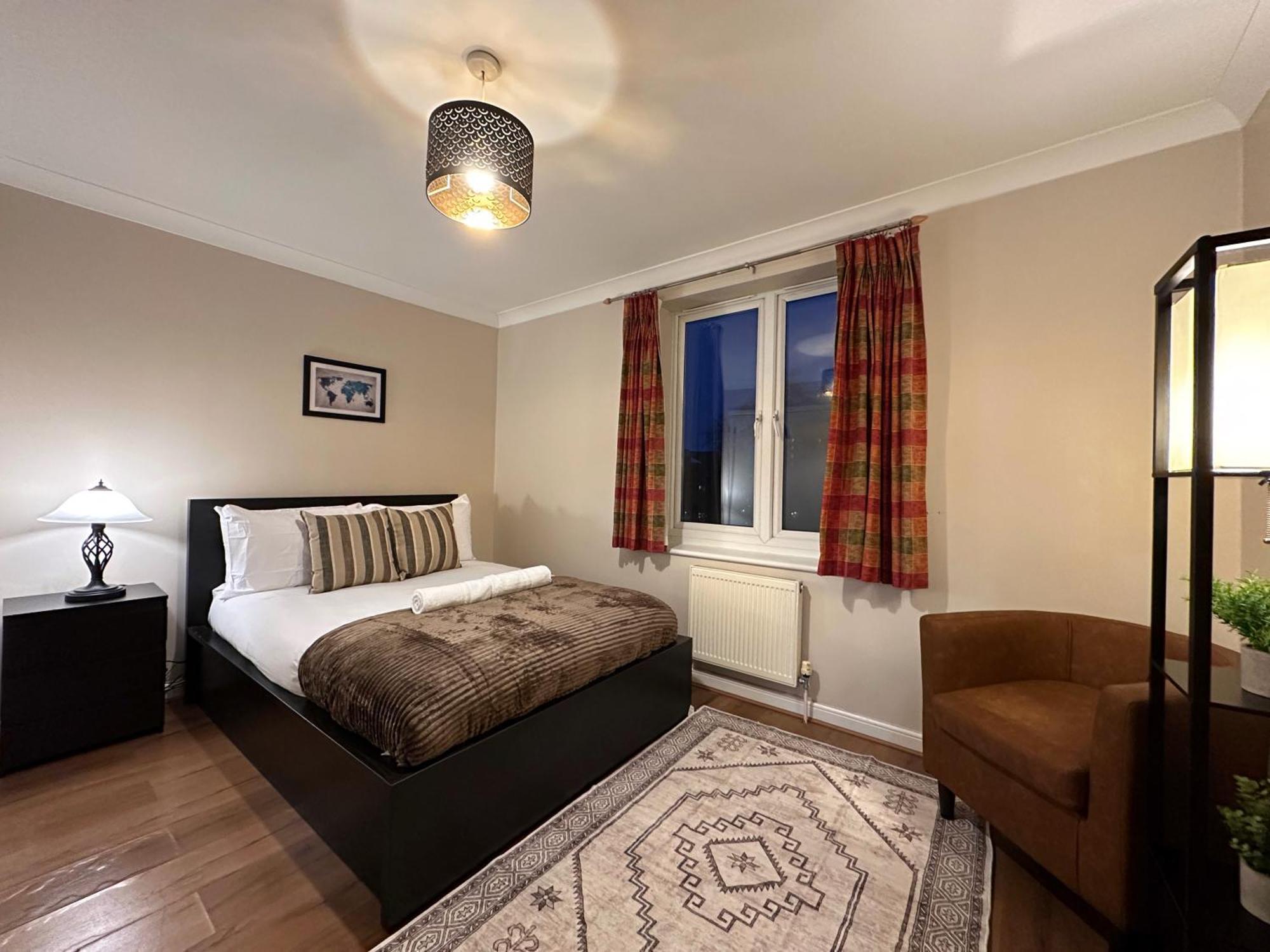 Mia Place In Tower Hill, 2 Double Beds, Max 4 People, Free Parking Available Upon Request, Great Location Londra