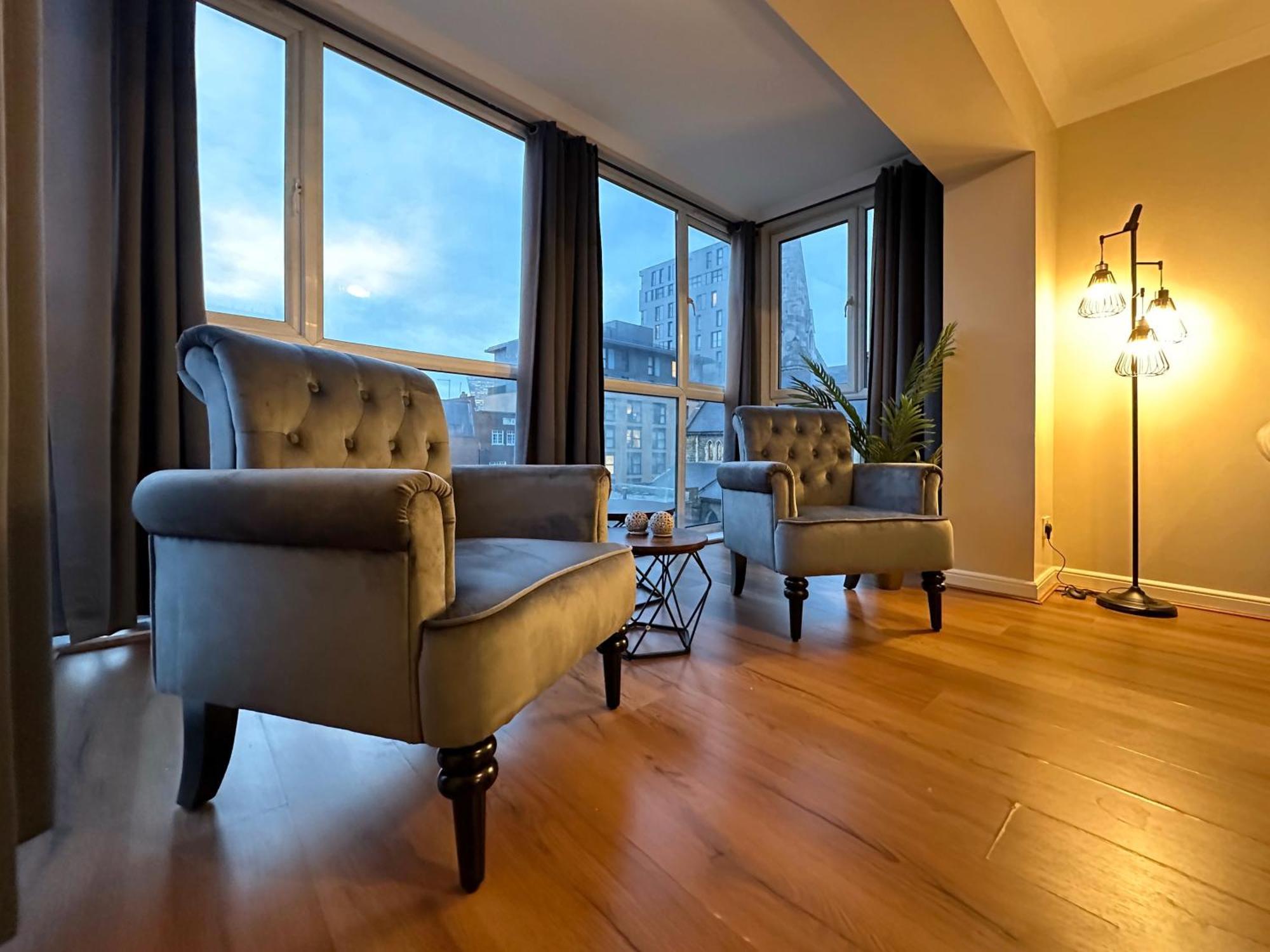 Mia Place In Tower Hill, 2 Double Beds, Max 4 People, Free Parking Available Upon Request, Great Location Londra