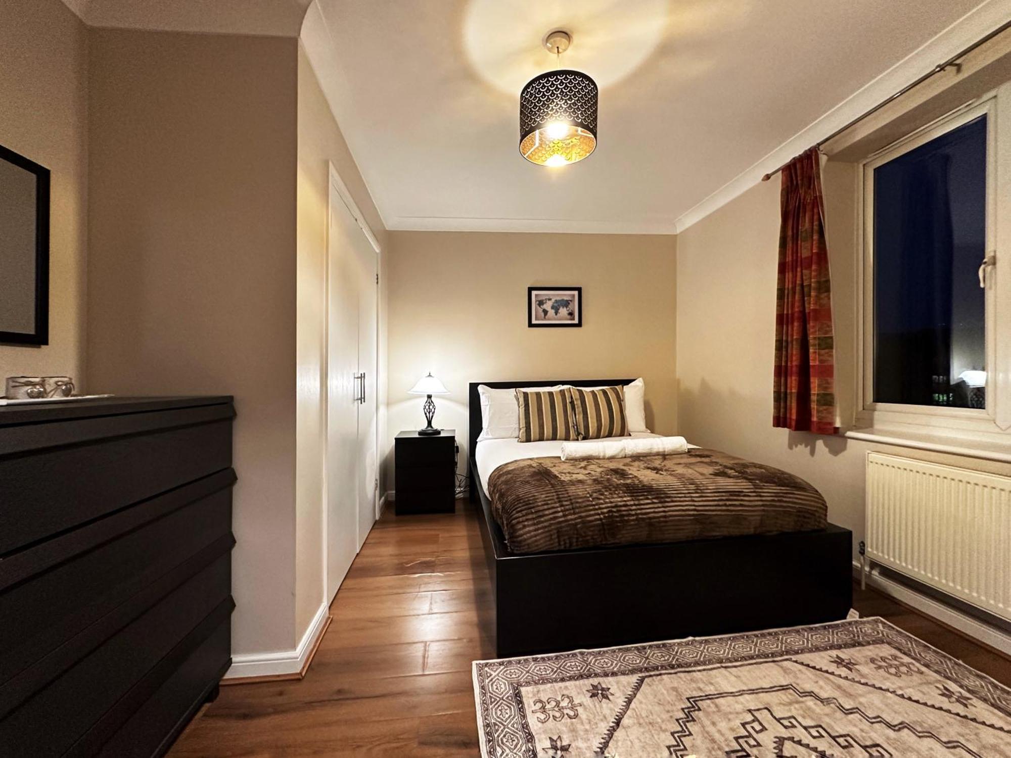 Mia Place In Tower Hill, 2 Double Beds, Max 4 People, Free Parking Available Upon Request, Great Location Appartamento