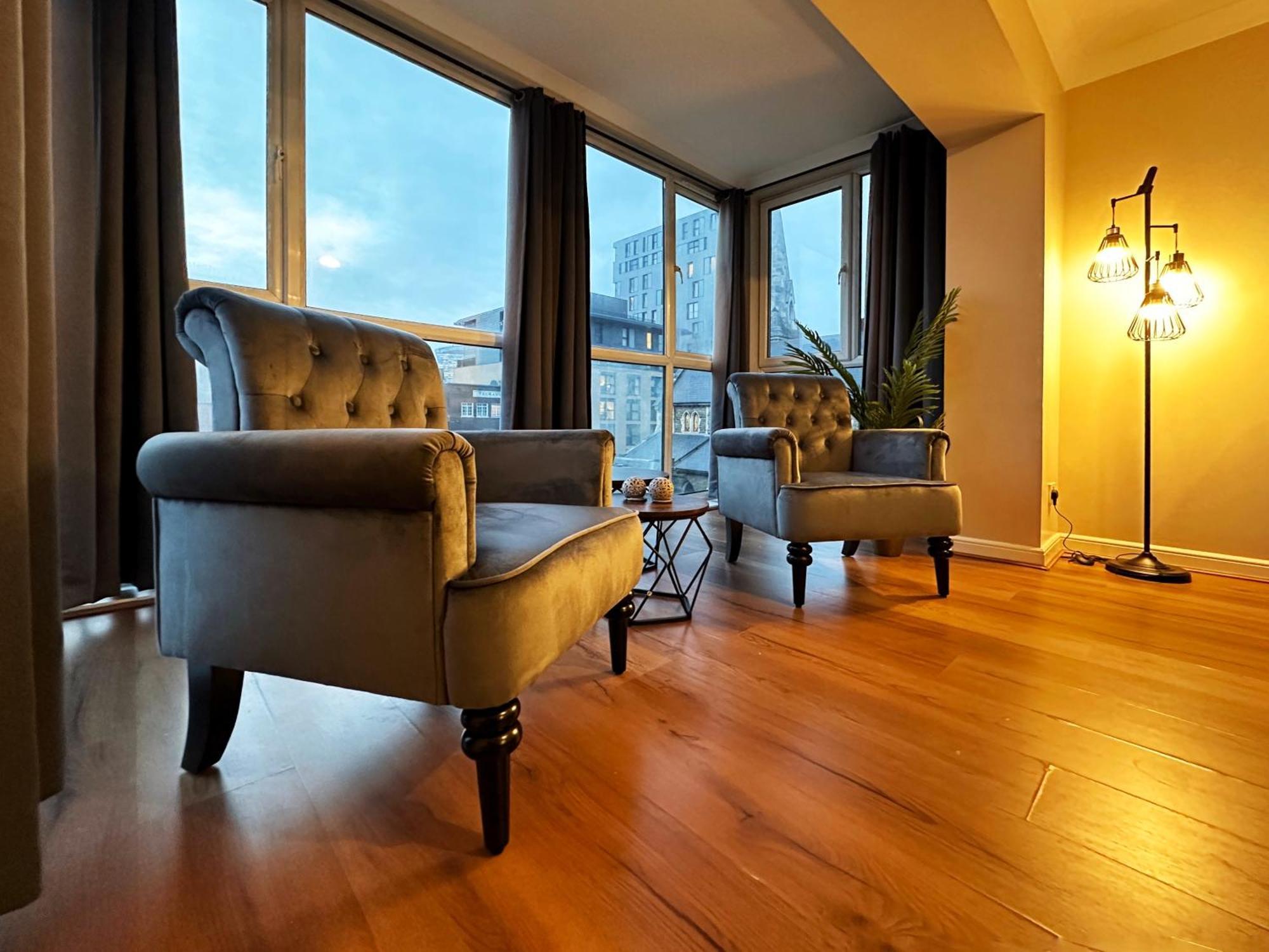 Mia Place In Tower Hill, 2 Double Beds, Max 4 People, Free Parking Available Upon Request, Great Location * Londra